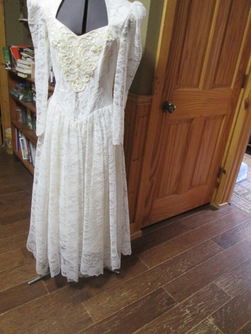 Vtg Lilia Smitty sz 8 all lace beaded crystal Prairie Western wedding dress